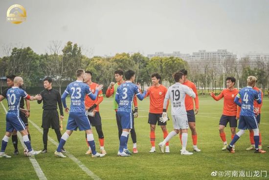 美女失禁狂尿视频